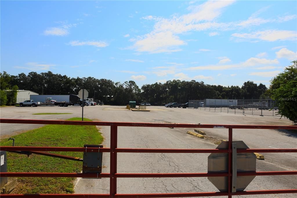 For Sale: $12,642,000 (21.07 acres)