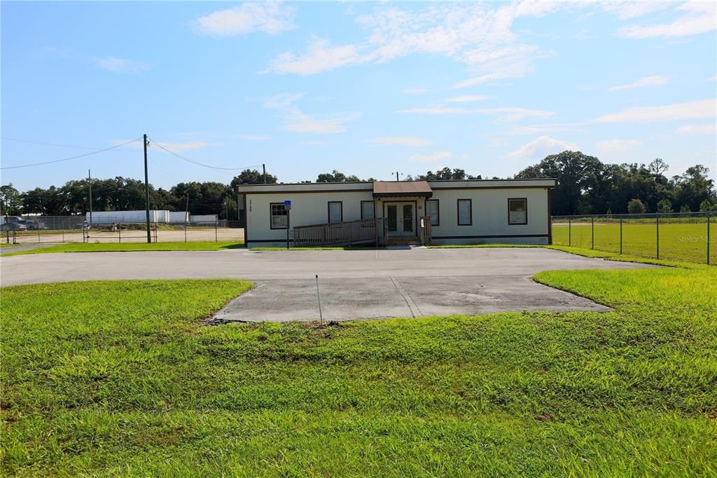 For Sale: $12,642,000 (21.07 acres)
