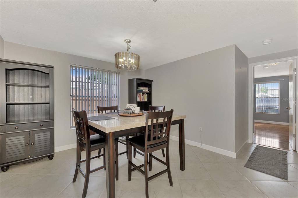 For Sale: $449,000 (3 beds, 2 baths, 1530 Square Feet)