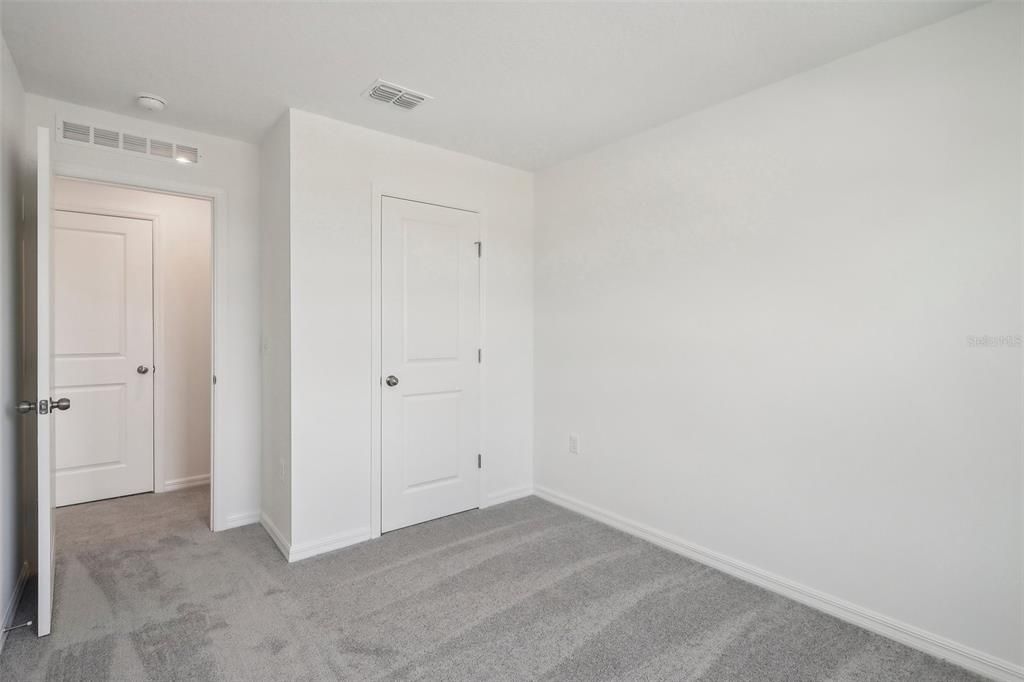 For Sale: $309,900 (3 beds, 2 baths, 1451 Square Feet)