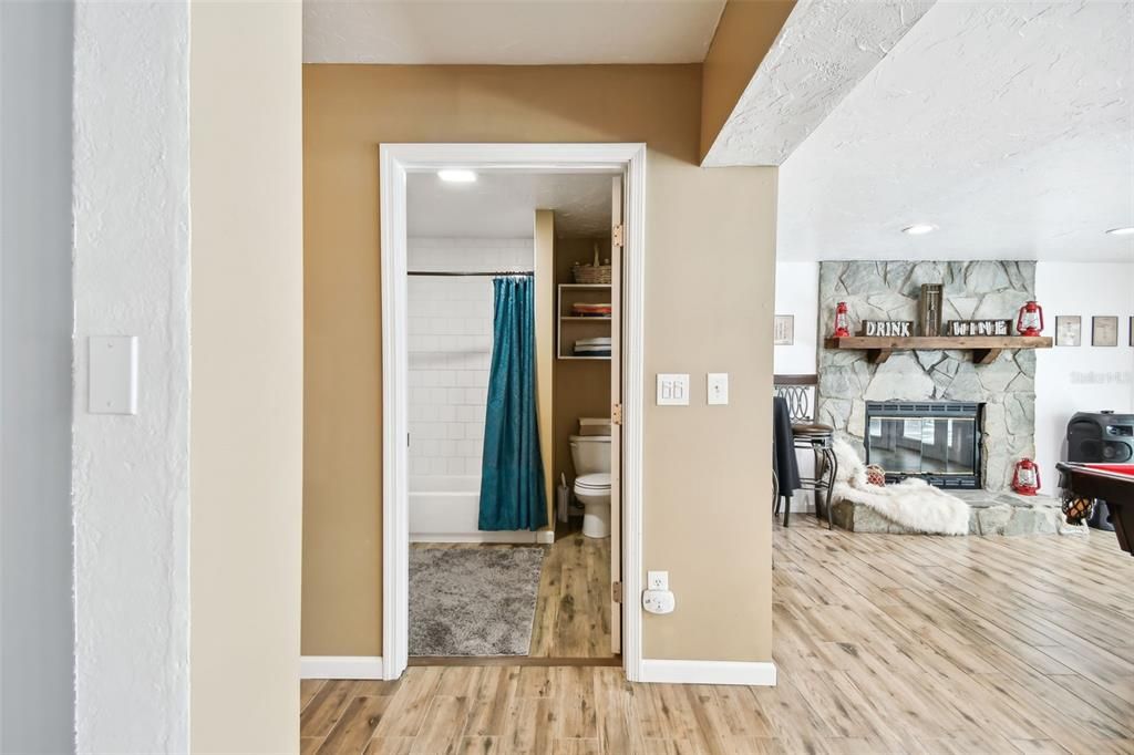 For Sale: $439,000 (2 beds, 2 baths, 2510 Square Feet)