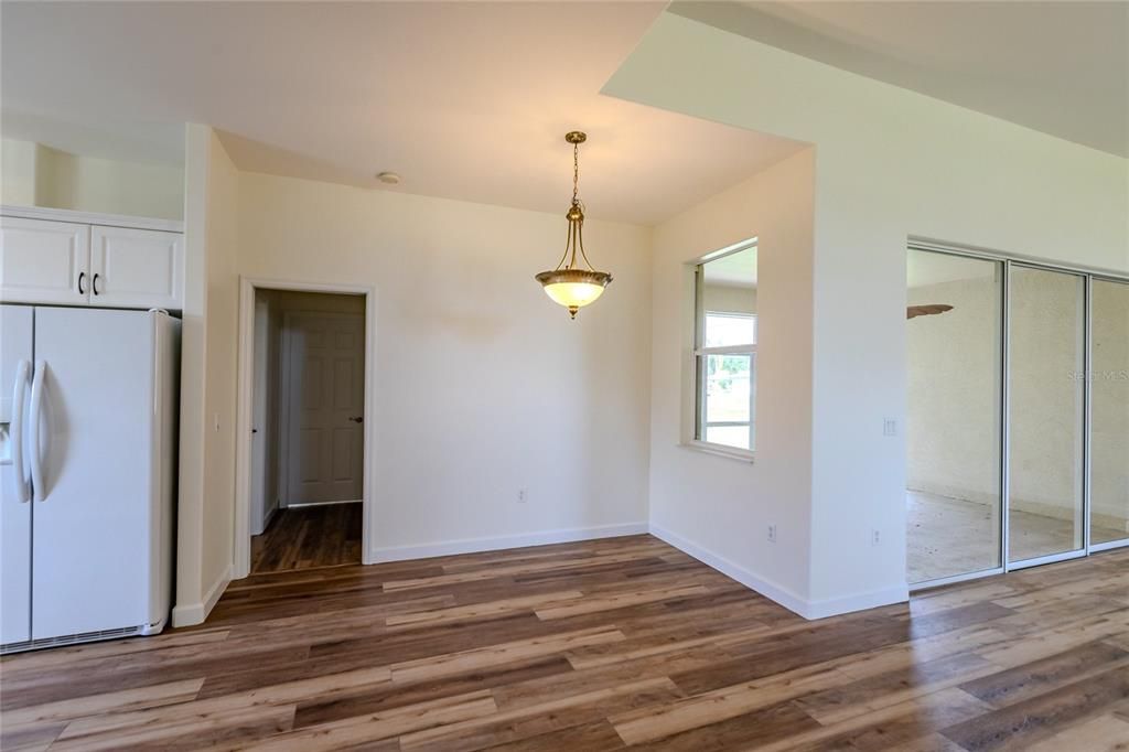 For Sale: $395,000 (3 beds, 2 baths, 2208 Square Feet)