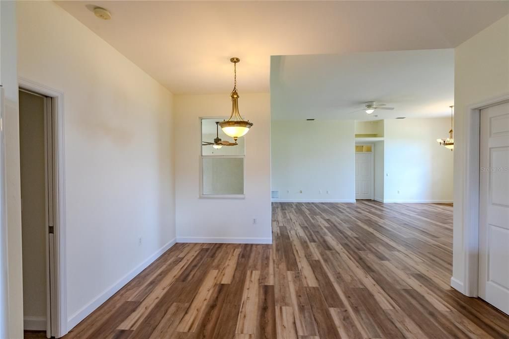 For Sale: $395,000 (3 beds, 2 baths, 2208 Square Feet)