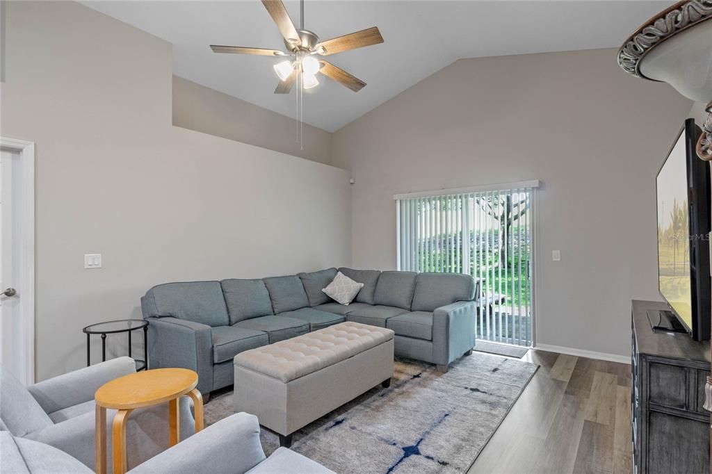 For Sale: $349,902 (3 beds, 2 baths, 1792 Square Feet)