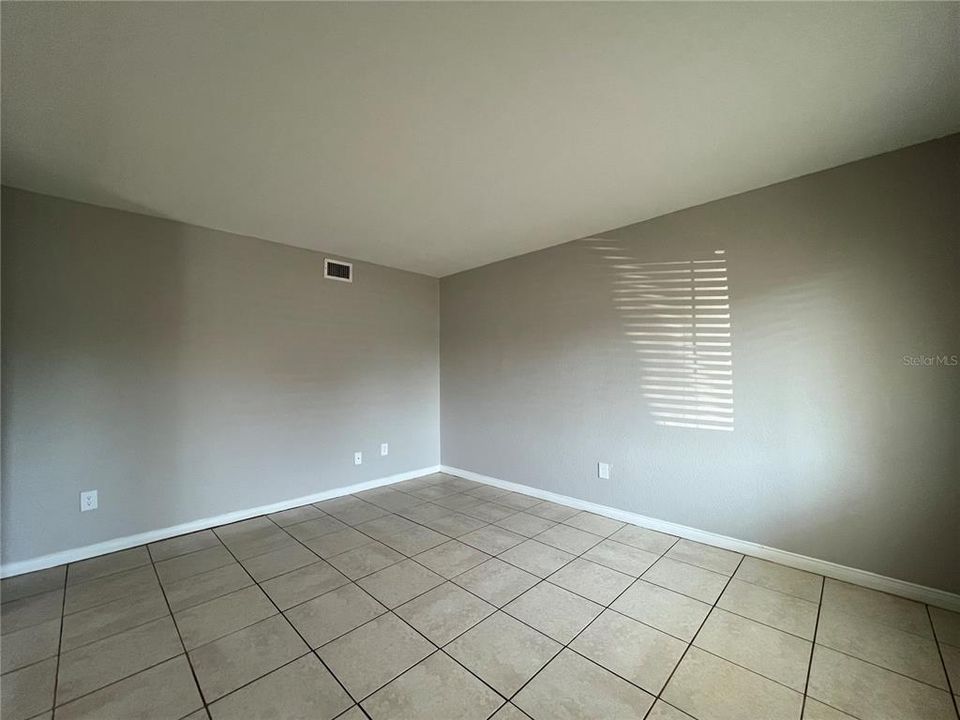 For Rent: $1,595 (2 beds, 2 baths, 700 Square Feet)