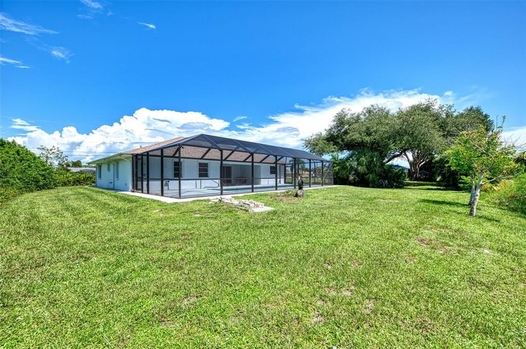 For Sale: $379,000 (3 beds, 2 baths, 1777 Square Feet)