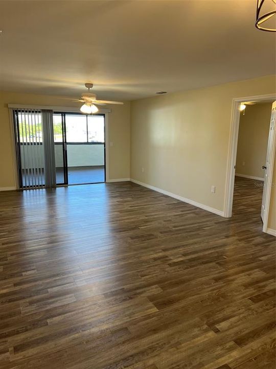 For Rent: $1,475 (2 beds, 2 baths, 1000 Square Feet)