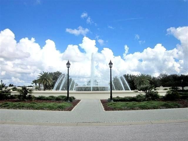 Fountain in front of Del webb