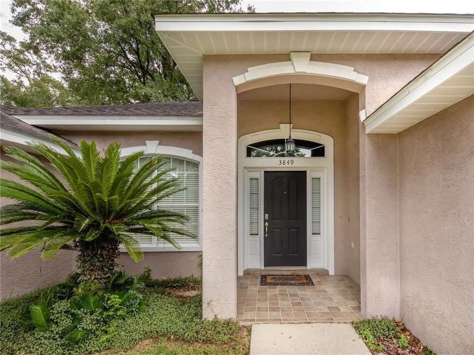 For Sale: $400,000 (3 beds, 2 baths, 2119 Square Feet)