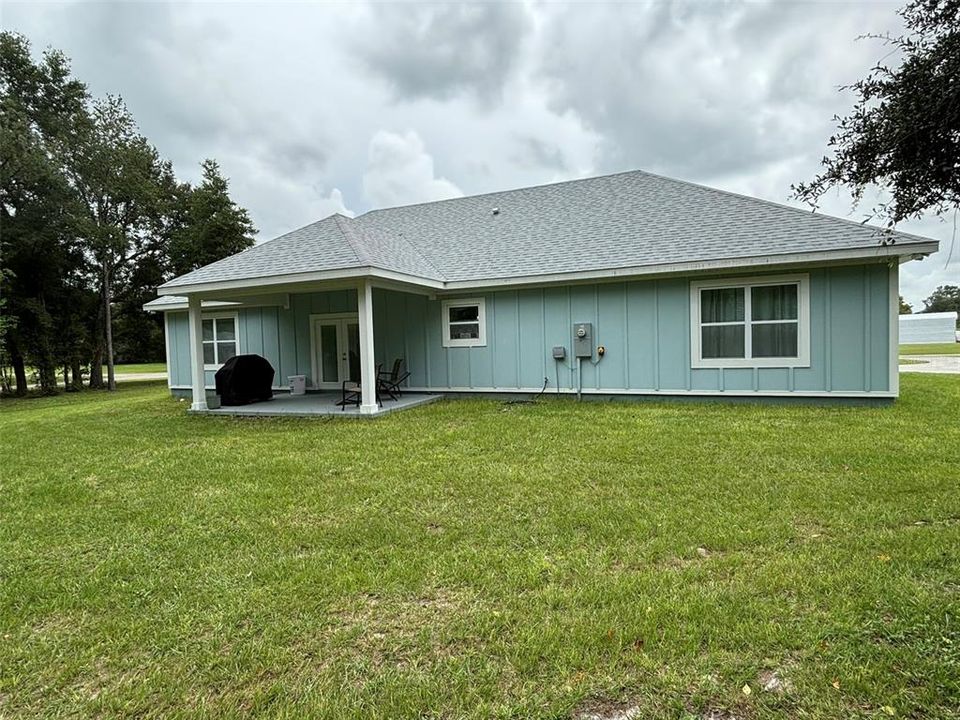 For Sale: $489,000 (3 beds, 2 baths, 1888 Square Feet)