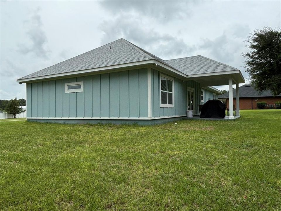 For Sale: $489,000 (3 beds, 2 baths, 1888 Square Feet)