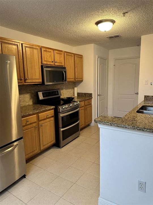 For Rent: $1,825 (2 beds, 2 baths, 1219 Square Feet)