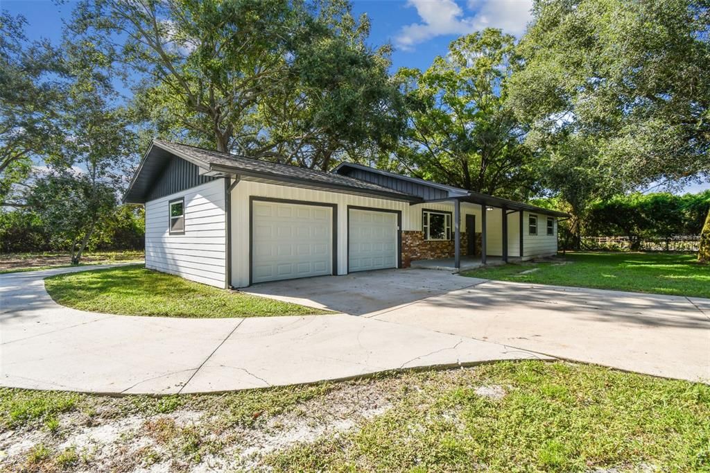 For Sale: $997,500 (3 beds, 2 baths, 1802 Square Feet)