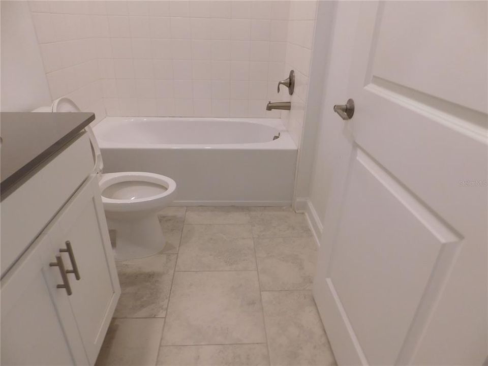 For Rent: $2,600 (3 beds, 2 baths, 2133 Square Feet)