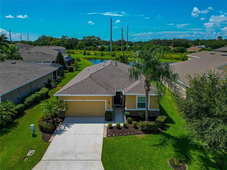 For Sale: $499,000 (3 beds, 2 baths, 2035 Square Feet)