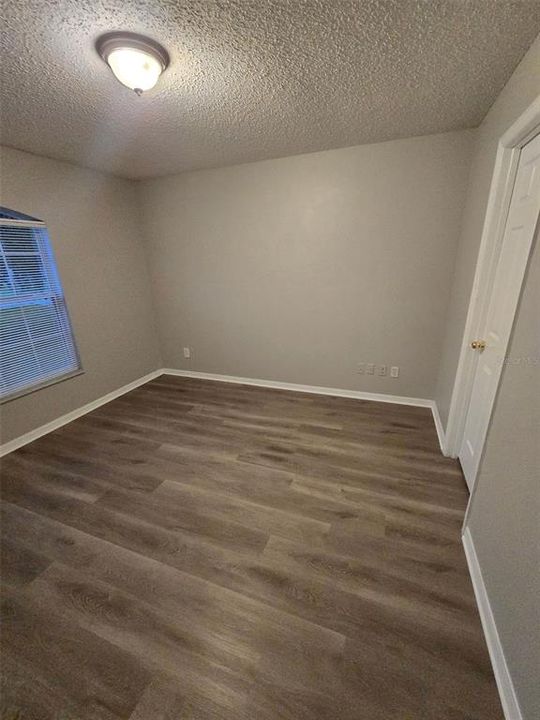 For Rent: $1,950 (4 beds, 2 baths, 1850 Square Feet)