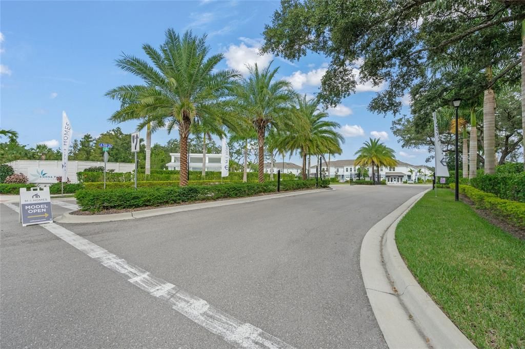 For Sale: $439,000 (3 beds, 2 baths, 1910 Square Feet)