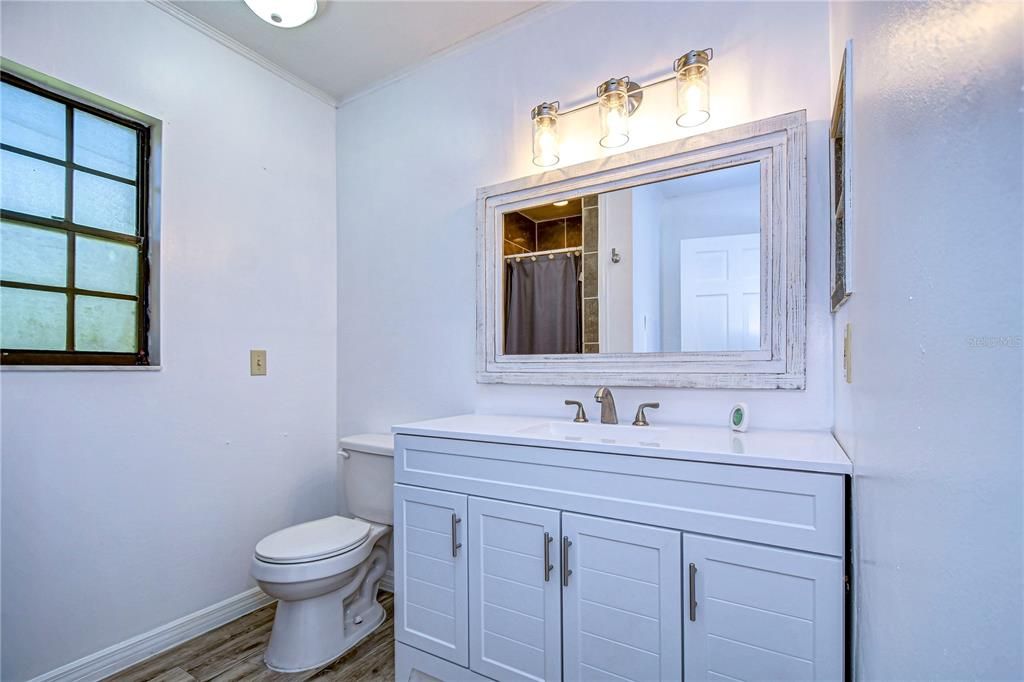 Renovated full bathroom on main level!