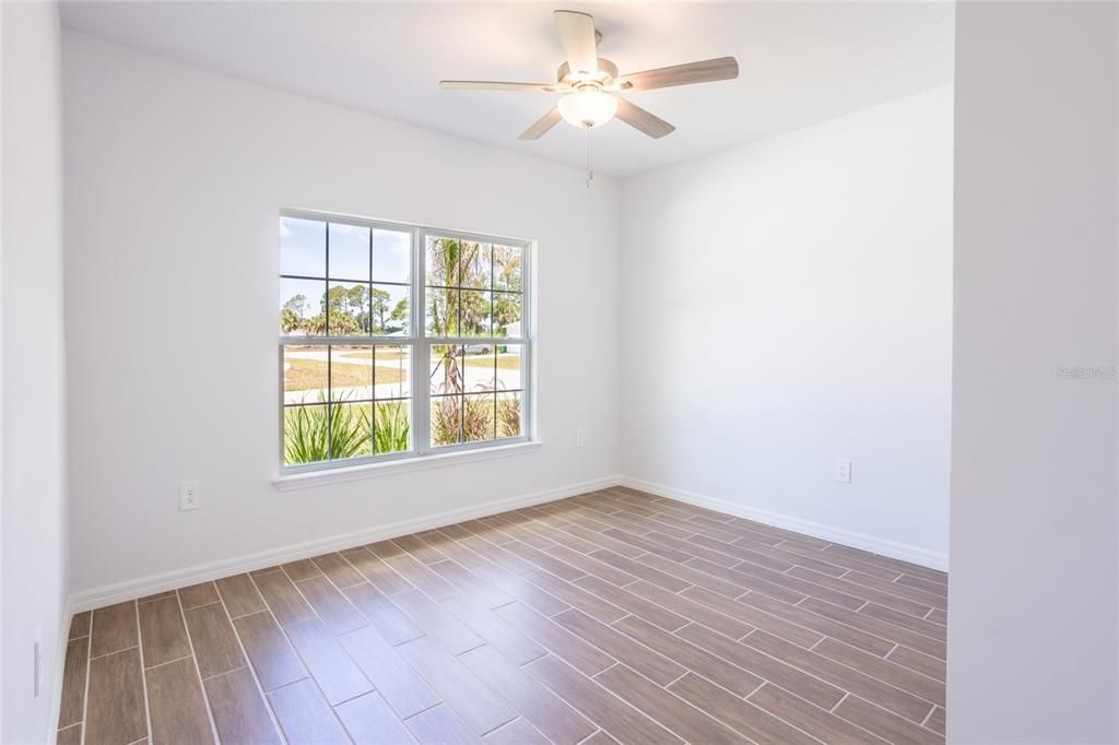 For Sale: $399,000 (4 beds, 2 baths, 1803 Square Feet)