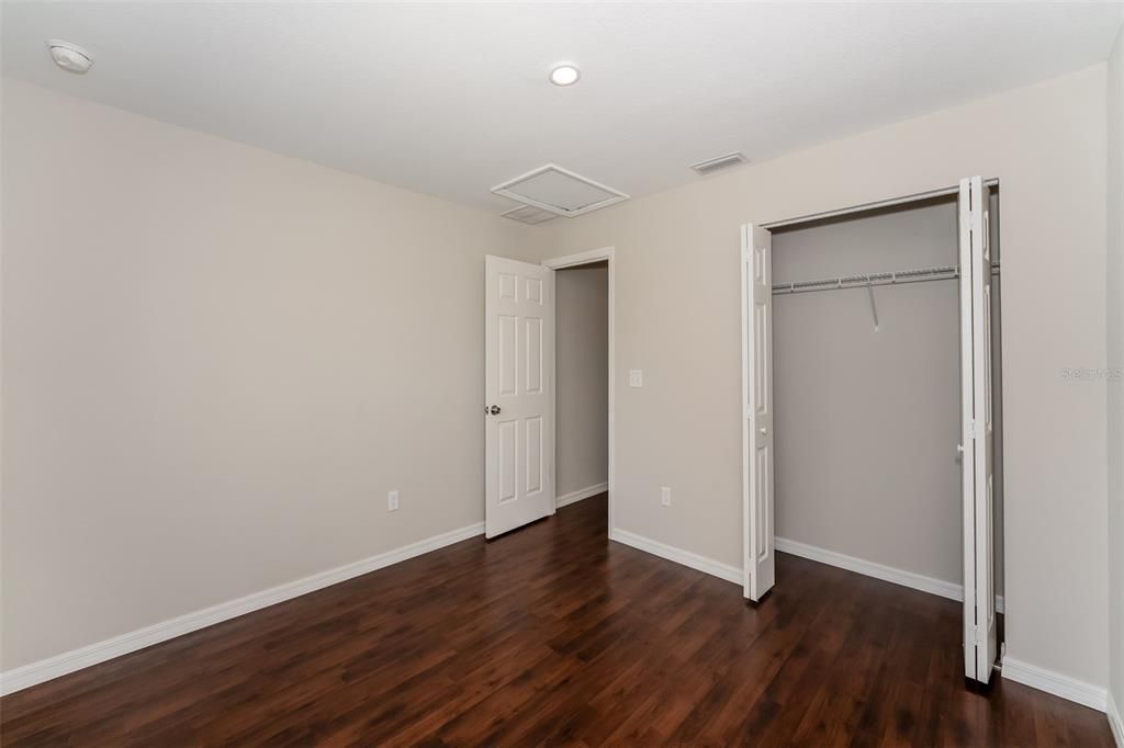 For Sale: $309,900 (3 beds, 2 baths, 1710 Square Feet)