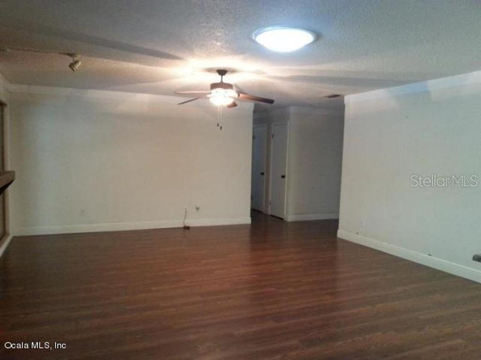 For Rent: $2,500 (4 beds, 2 baths, 2382 Square Feet)