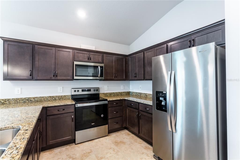 For Sale: $369,000 (4 beds, 2 baths, 1691 Square Feet)