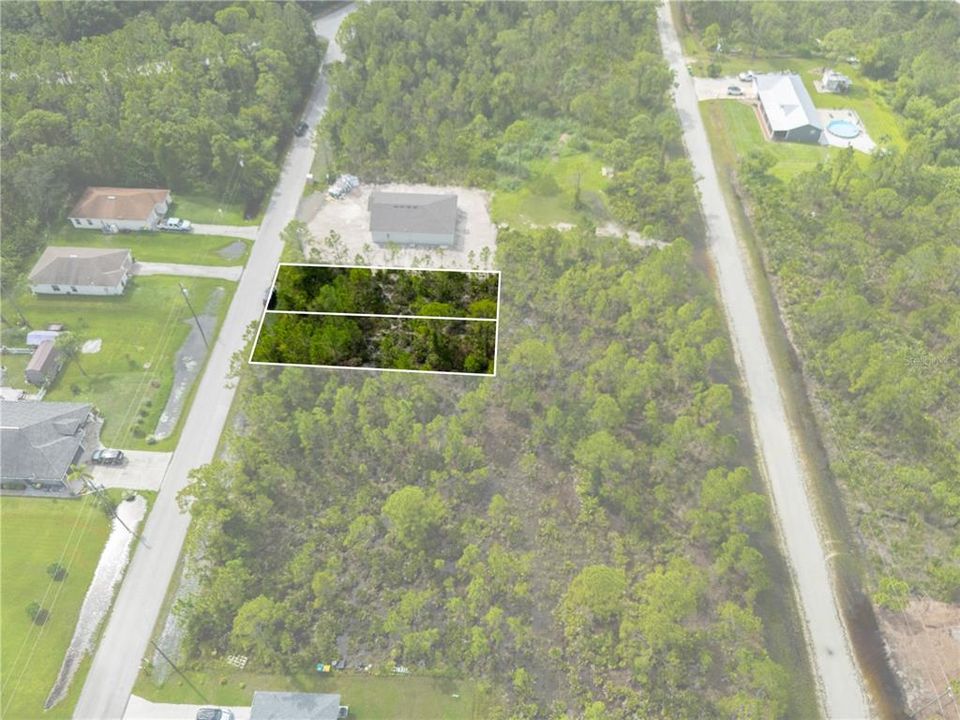 For Sale: $14,999 (0.11 acres)