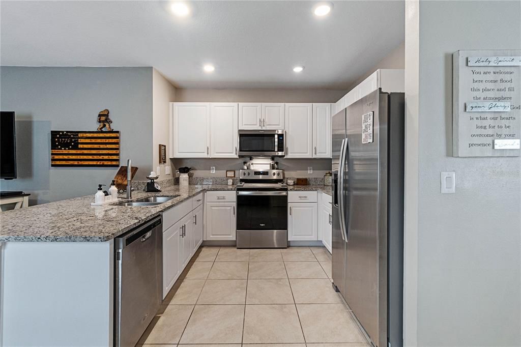 For Sale: $404,900 (3 beds, 2 baths, 1505 Square Feet)