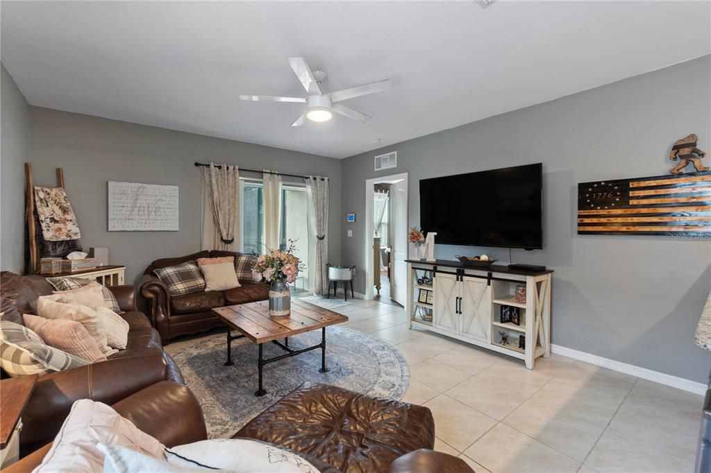 For Sale: $404,900 (3 beds, 2 baths, 1505 Square Feet)