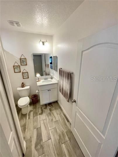 For Sale: $349,000 (3 beds, 2 baths, 1479 Square Feet)