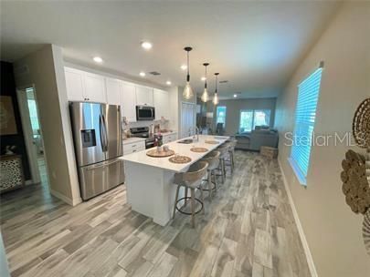 For Sale: $349,000 (3 beds, 2 baths, 1479 Square Feet)