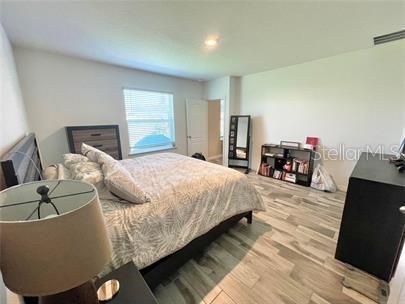 For Sale: $349,000 (3 beds, 2 baths, 1479 Square Feet)