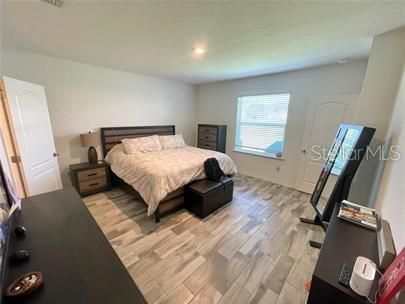 For Sale: $349,000 (3 beds, 2 baths, 1479 Square Feet)