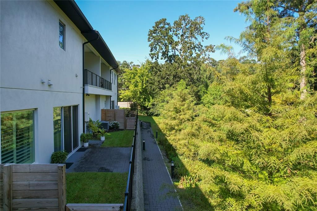 En Venta: $615,000 (3 camas, 3 baños, 2188 Pies cuadrados)