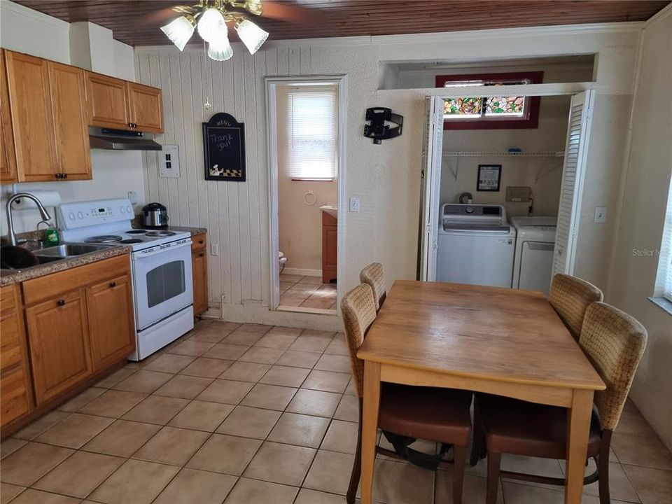 For Sale: $449,000 (3 beds, 1 baths, 1820 Square Feet)