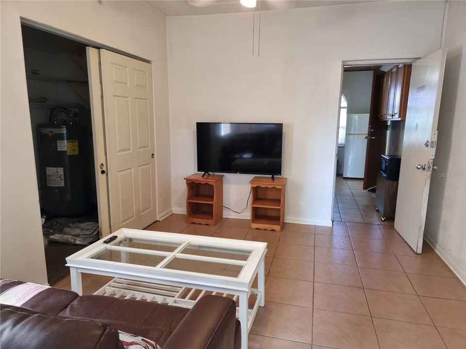 En Venta: $449,000 (3 camas, 1 baños, 1820 Pies cuadrados)