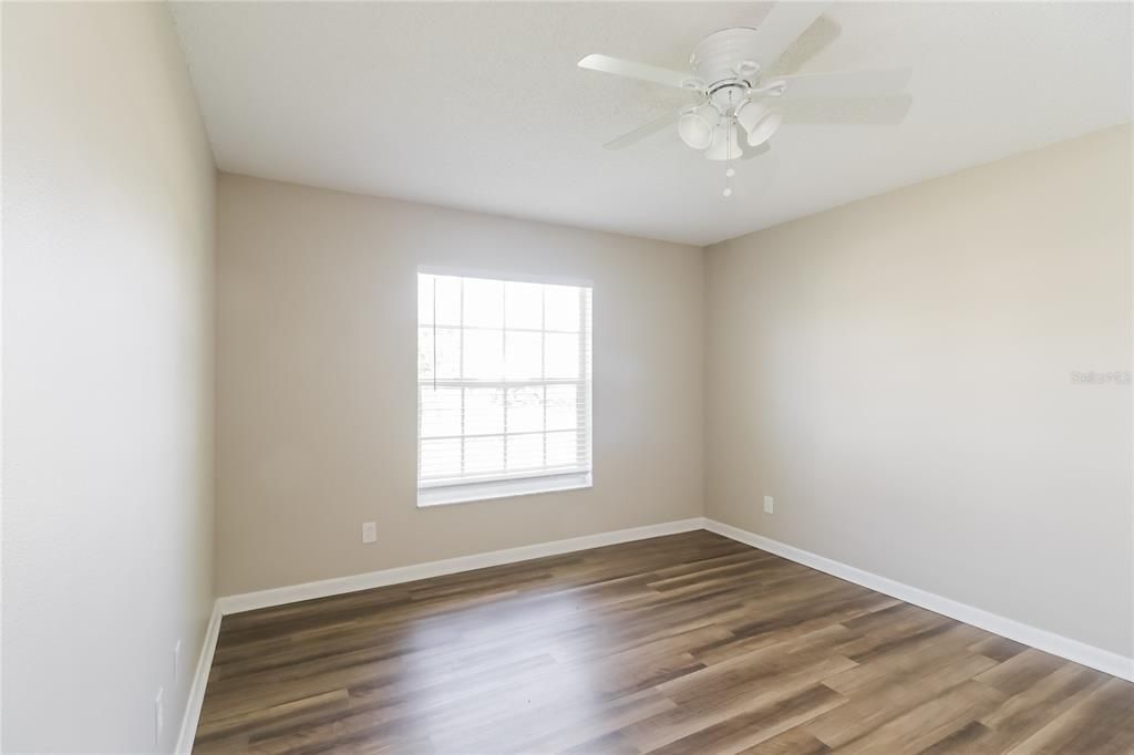 For Rent: $1,945 (3 beds, 2 baths, 1587 Square Feet)