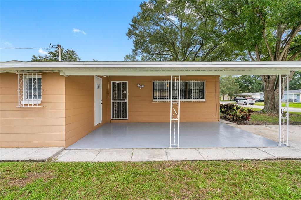 For Sale: $379,000 (3 beds, 2 baths, 1215 Square Feet)