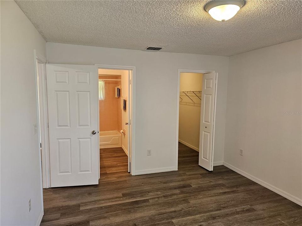 For Rent: $1,499 (2 beds, 2 baths, 1050 Square Feet)