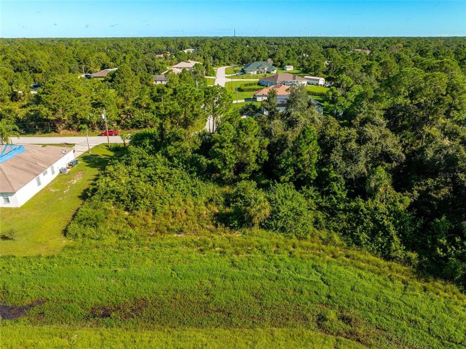 На продажу: $49,900 (0.55 acres)