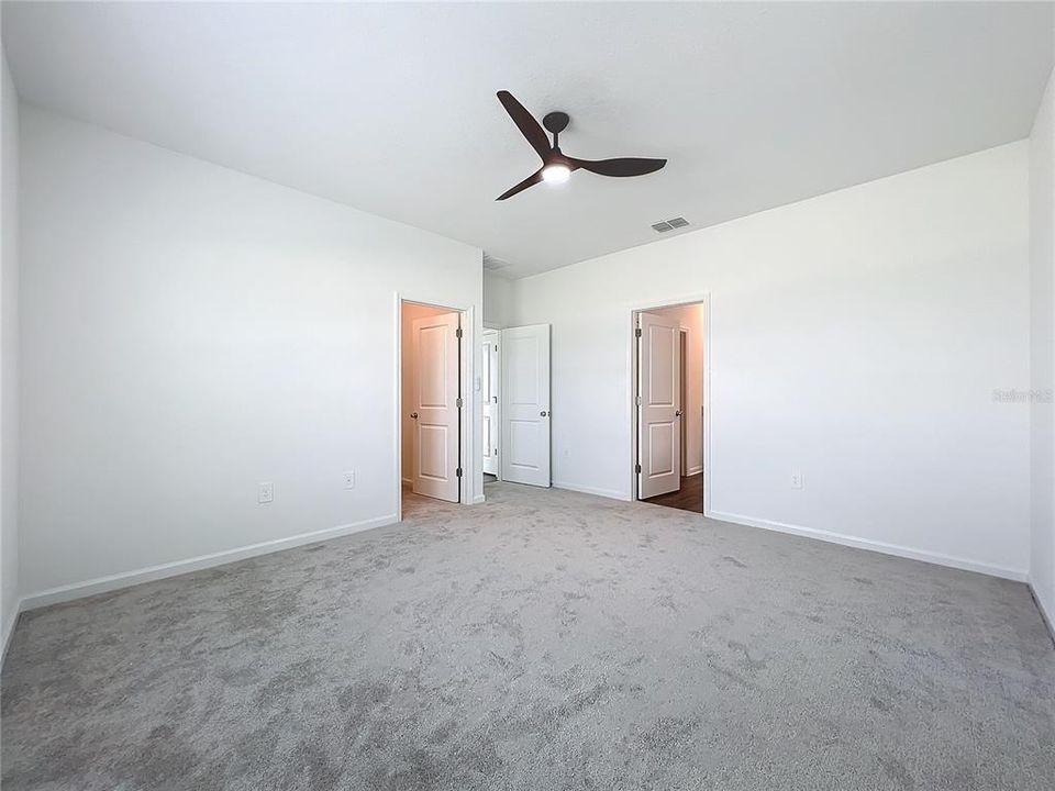 For Rent: $2,350 (3 beds, 2 baths, 1712 Square Feet)