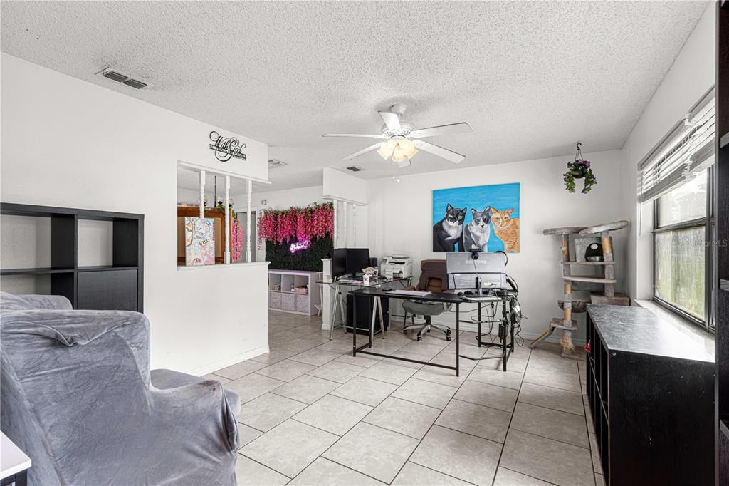 For Sale: $330,000 (3 beds, 2 baths, 1920 Square Feet)