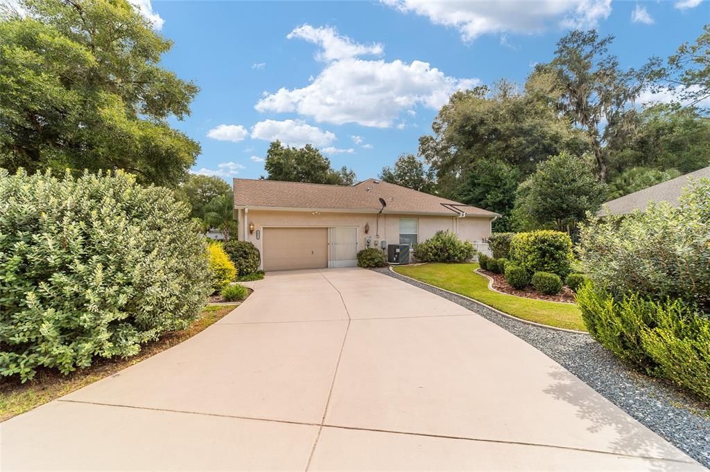 For Sale: $485,000 (3 beds, 2 baths, 2115 Square Feet)