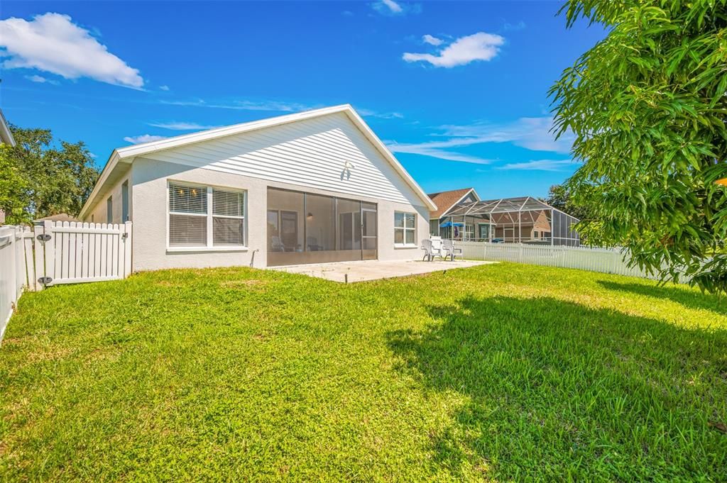 For Sale: $659,000 (3 beds, 2 baths, 2023 Square Feet)