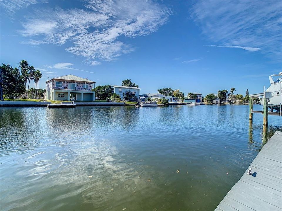 For Sale: $630,000 (3 beds, 2 baths, 1086 Square Feet)