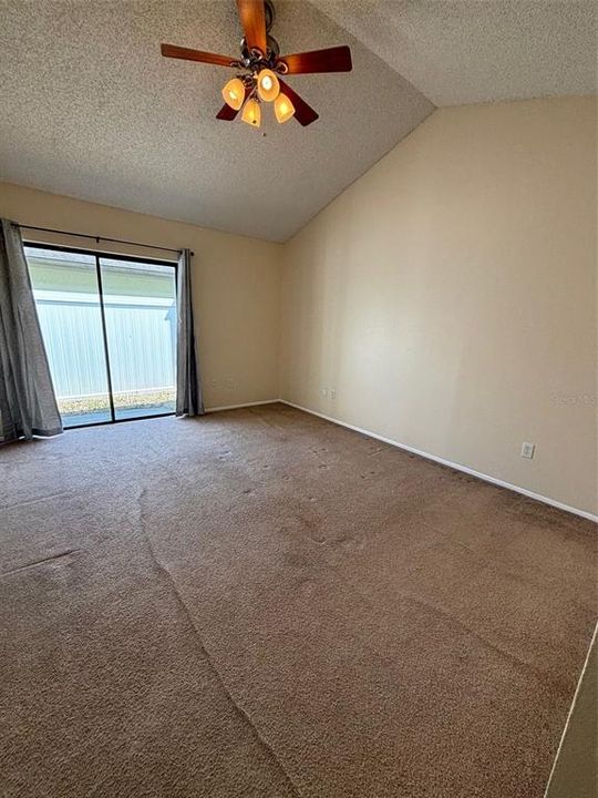 For Rent: $2,350 (3 beds, 2 baths, 1634 Square Feet)