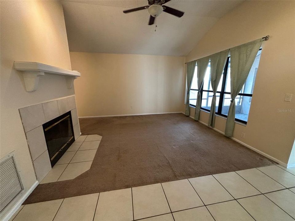 For Rent: $2,350 (3 beds, 2 baths, 1634 Square Feet)