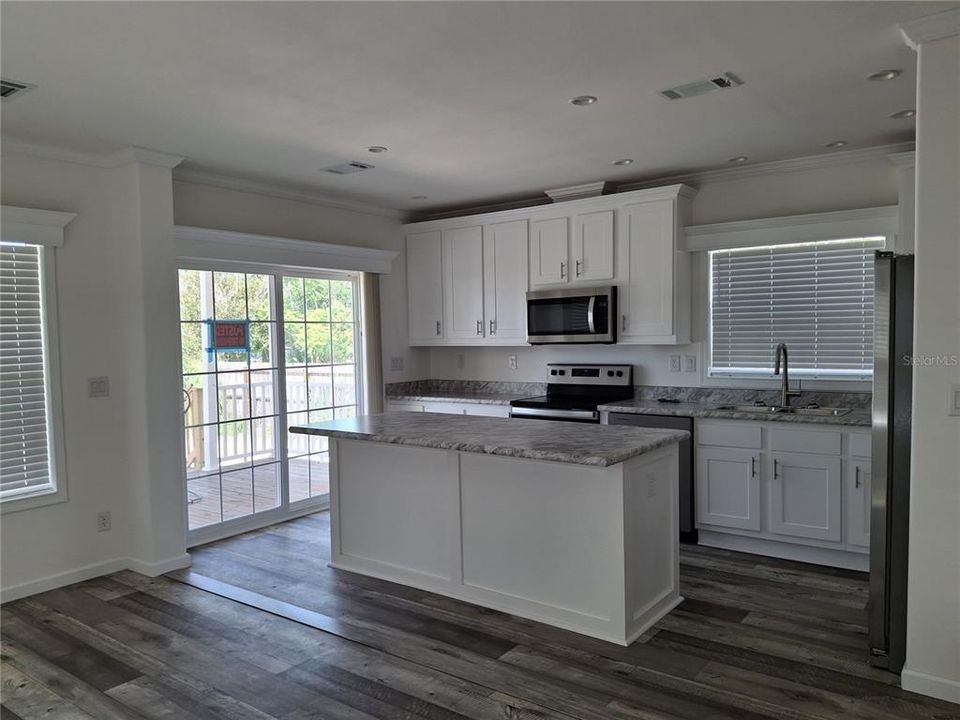 Kitchen with island