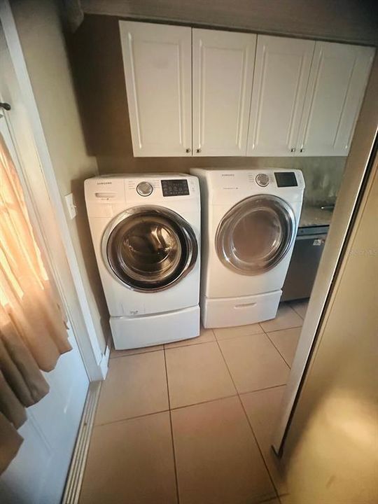 washer/dryer