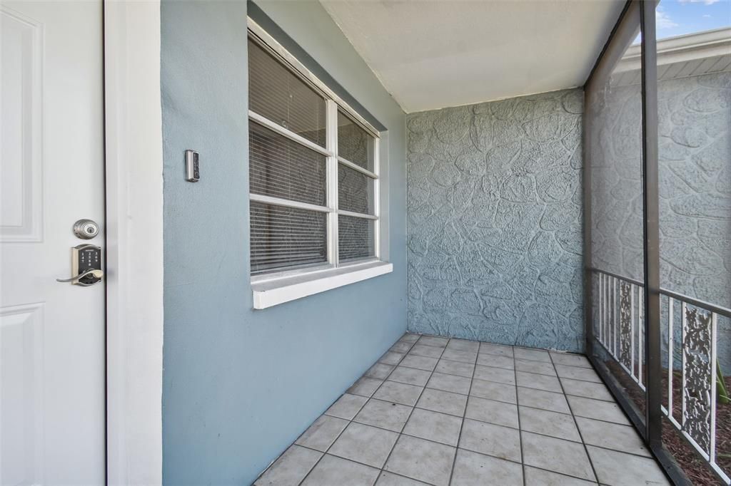 For Sale: $245,000 (2 beds, 2 baths, 1150 Square Feet)